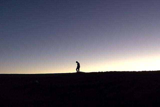 「光のノスタルジア」「真珠のボタン」予告編