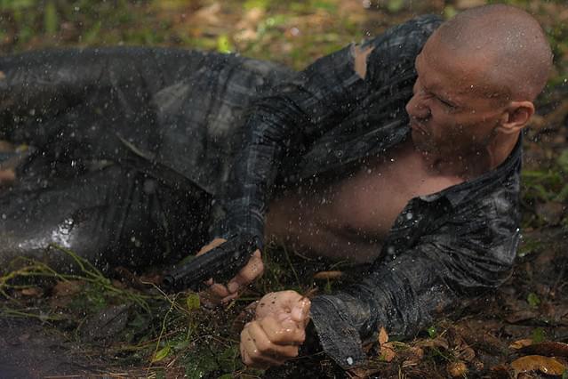 ヘッドショット