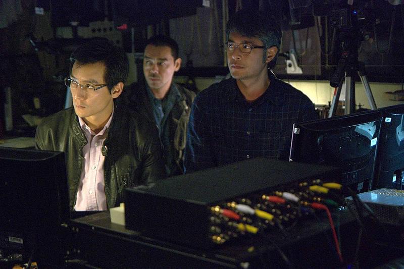 盗聴犯 死のインサイダー取引 : 作品情報・キャスト・あらすじ - 映画.com