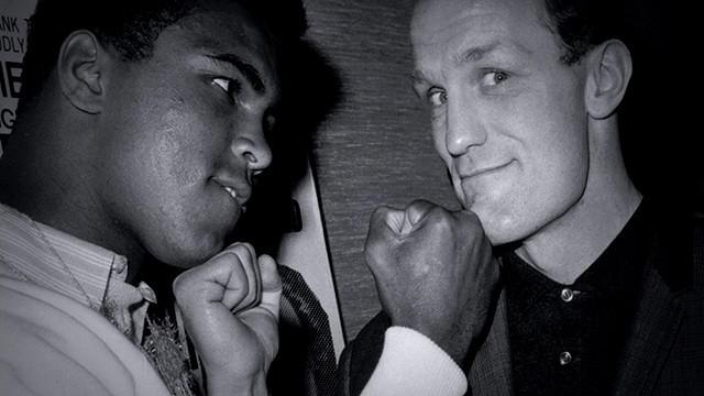 フェイシング・アリ