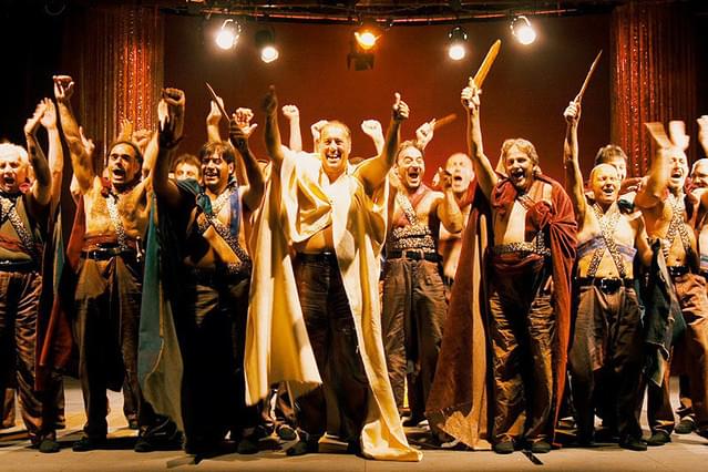 塀の中のジュリアス・シーザー