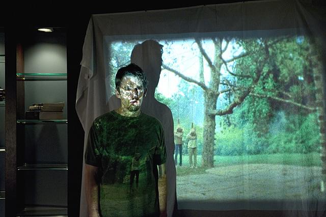 イーサン・ホークの「フッテージ」の画像