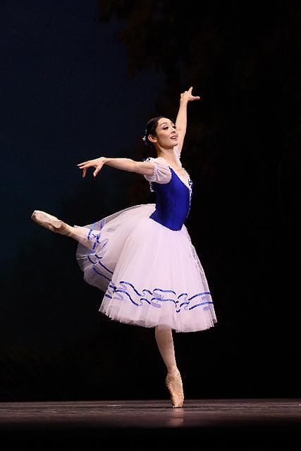 草刈民代 最後の“ジゼル”