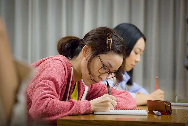 麻生久美子の「ばしゃ馬さんとビッグマウス」の画像
