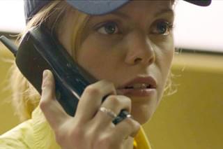 コンプライアンス 服従の心理の予告編・動画