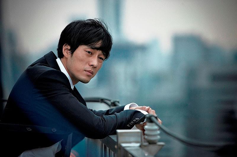 ある会社員 : 作品情報・キャスト・あらすじ・動画 - 映画.com