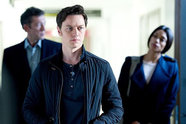 インタビュー映像