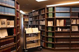 疎開した40万冊の図書