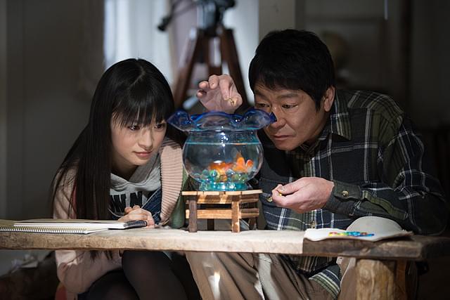 空飛ぶ金魚と世界のひみつ