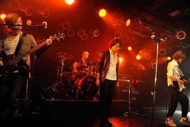 プレシャス・ストーン