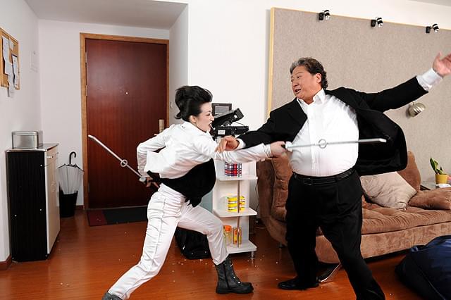 ネイキッド・ソルジャー 亜州（アジア）大捜査線