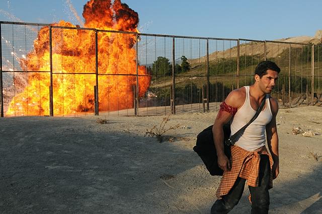 ガンズ・アンド・ストレンジャー