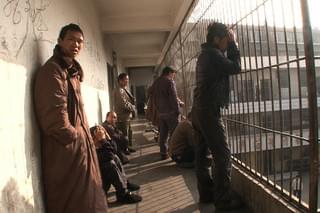 収容病棟の予告編・動画