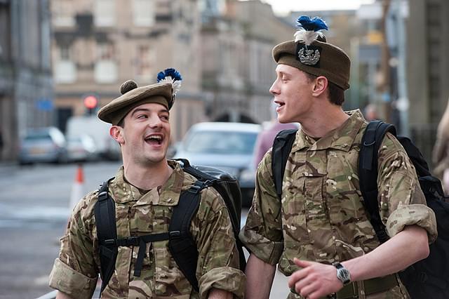 サンシャイン 歌声が響く街