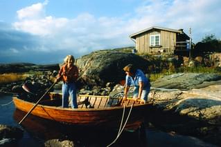 ハル、孤独の島