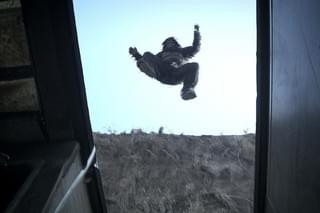 イグジスツ 遭遇