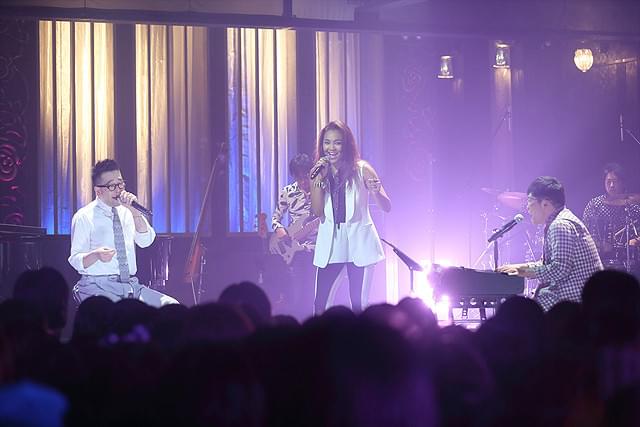 クリスタル・ケイの「LOVE SESSION」の画像