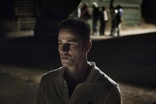 狼は暗闇の天使