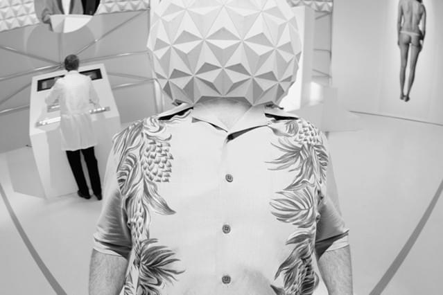 エスケイプ・フロム・トゥモロー