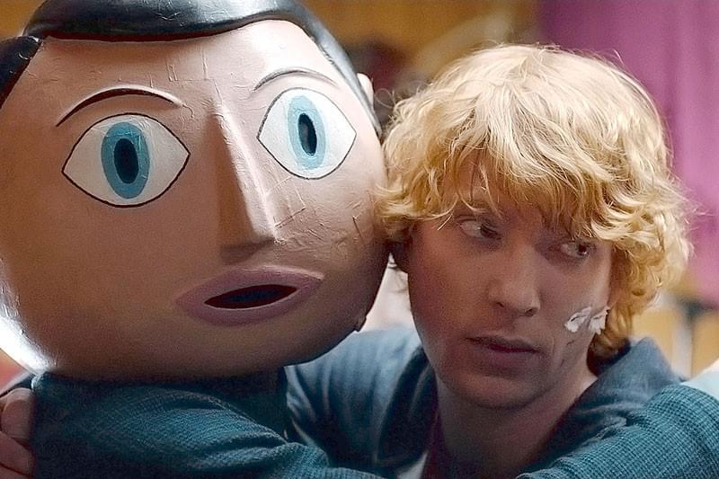 FRANK フランクの予告編・動画「予告編」 - 映画.com