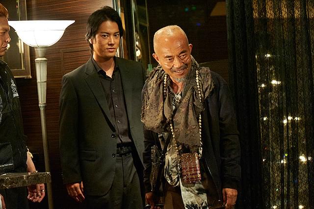 桐谷健太の「GONIN サーガ」の画像