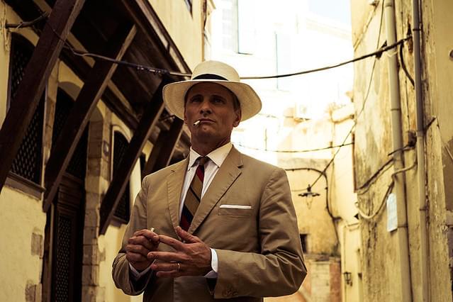 ギリシャに消えた嘘