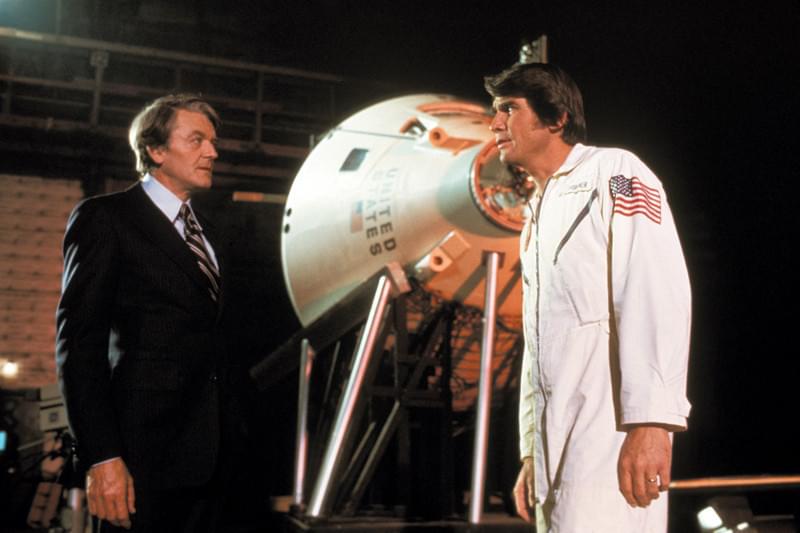 カプリコン・1 : 作品情報・キャスト・あらすじ・動画 - 映画.com