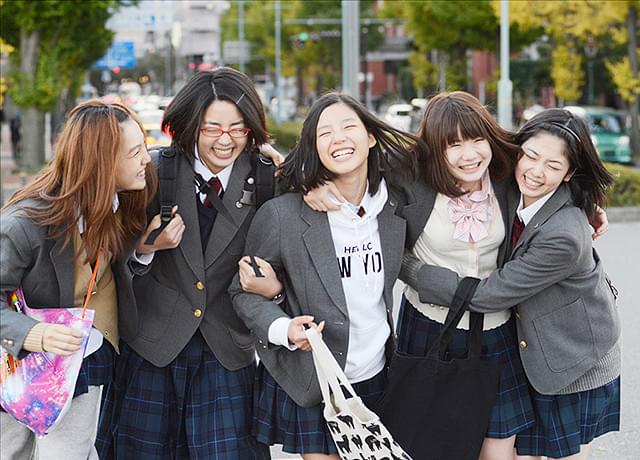 ガールズ・ステップ