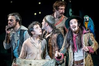 ナショナル・シアター・ライブ「宝島」