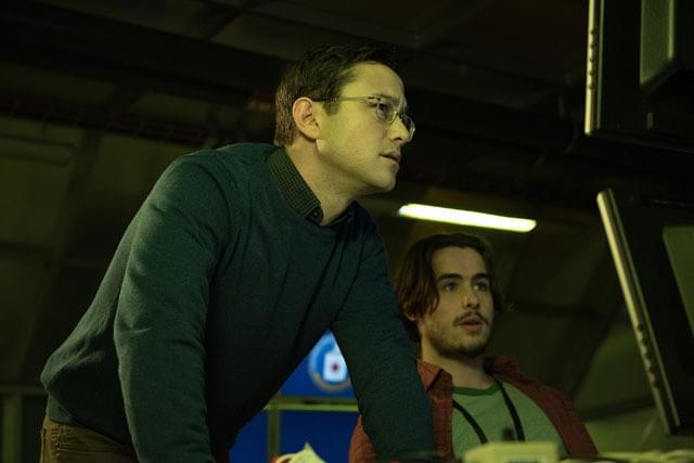 ジョセフ・ゴードン＝レビットの「スノーデン」の画像