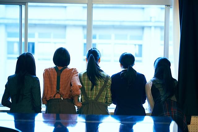 幕が上がる、その前に。彼女たちのひと夏の挑戦