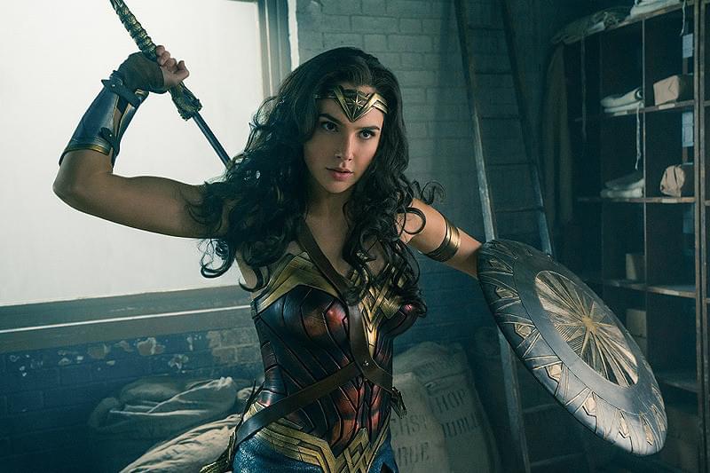 く*ろ様 ワンダーウーマン ゴッドキラー ダイアナ 金属製 模造刀 西洋剣 ゴッドキラー！」ワンダーウーマン snake666さんの映画レビュー（感想