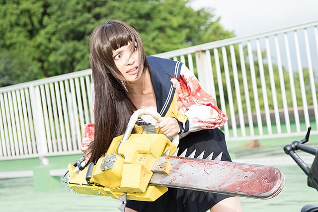 血まみれスケバンチェーンソー