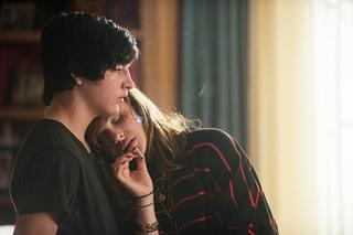 ダーク・プレイス