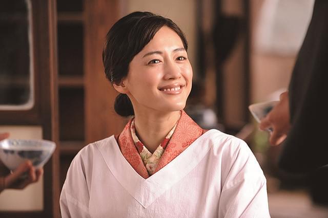 綾瀬はるかの「海賊とよばれた男」の画像