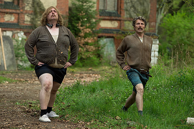 マッツ・ミケルセンの「メン＆チキン」の画像