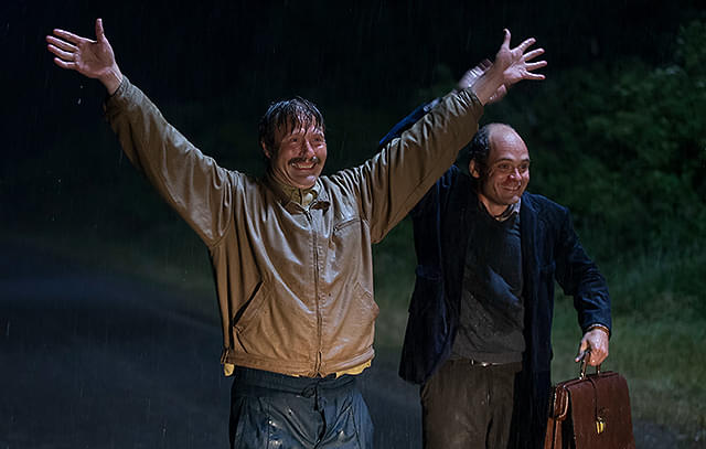 マッツ・ミケルセンの「メン＆チキン」の画像