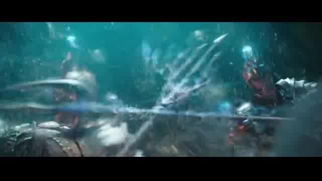 本編映像・海中バトル