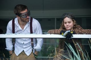 雨の日は会えない、晴れた日は君を想う