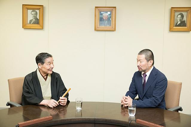 ワレワレハワラワレタイ ウケたら、うれしい。それだけや。