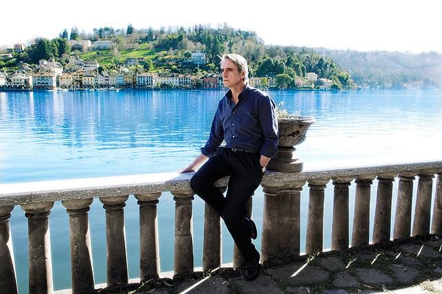 ジェレミー・アイアンズの「ある天文学者の恋文」の画像