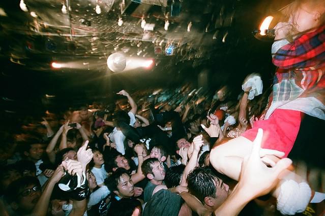 モッシュピット