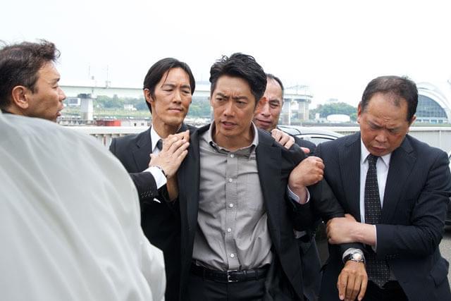 反町隆史の「相棒 劇場版IV 首都クライシス 人質は50万人！特命係 最後の決断」の画像