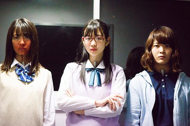 小島梨里杏の「人狼ゲーム プリズン・ブレイク」の画像