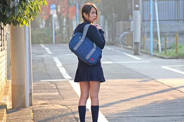 純情濡らし、愛情暮らし