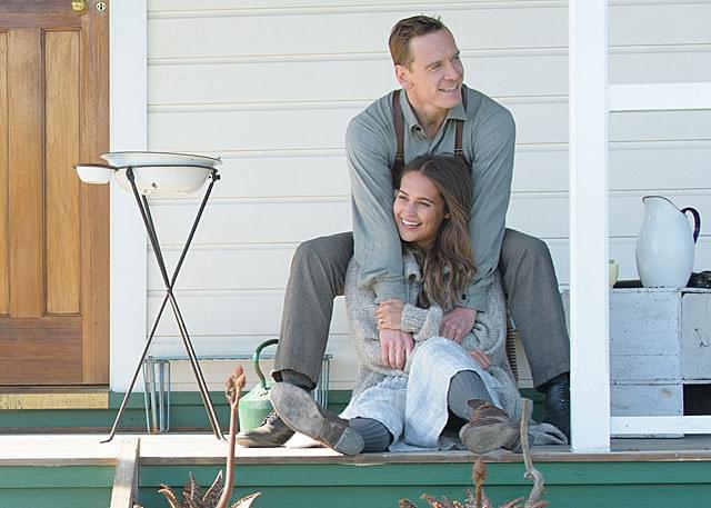 アリシア・ビカンダーの「光をくれた人」の画像