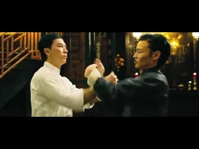 日本オリジナル予告編