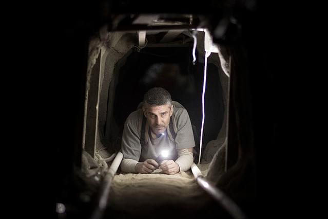 エンド・オブ・トンネル