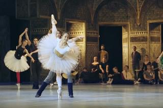 パリ・オペラ座 夢を継ぐ者たちの予告編・動画