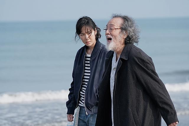 仲代達矢の「海辺のリア」の画像